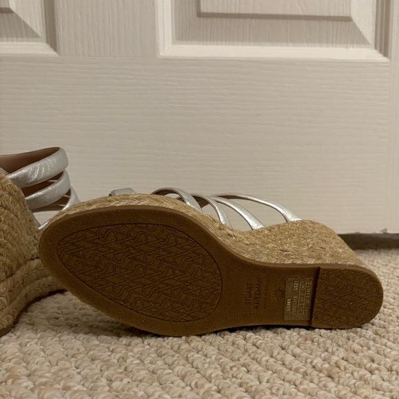 Stuart Weitzman Lilyana Espadrille Wedge Sandal Silver Metallic Heel - Picture 9 of 16